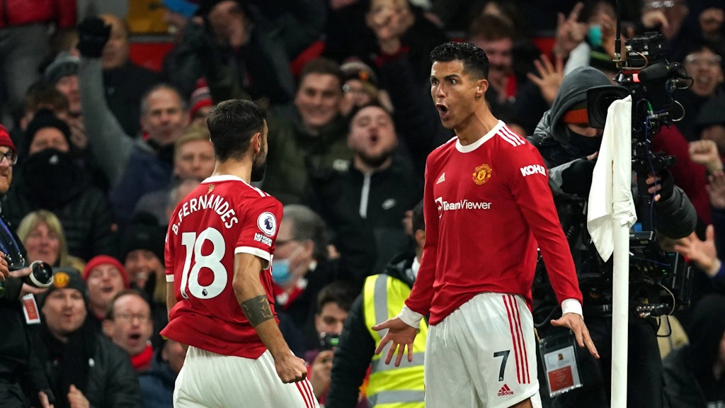 Cristiano Ronaldo (re.) kommt aus dem Jubeln gar nicht heraus.