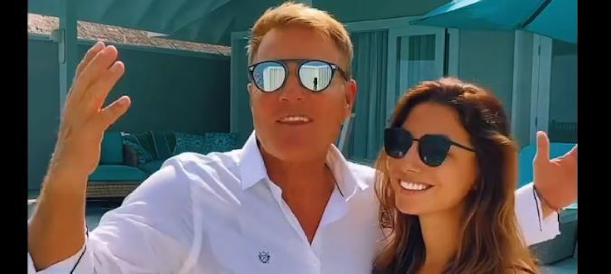 Dieter Bohlen Fiese Weihnachtsgrüße von den Malediven der PopTitan