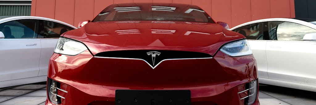 Ab in die Werkstatt - Tesla ruft halbe Million Fahrzeuge zurück.