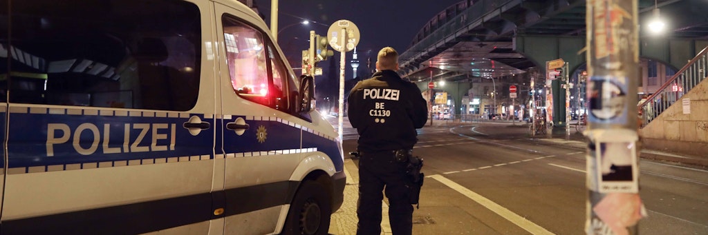 Auch in diesem Jahr achtet die Polizei darauf, dass die Böller-Verbote eingehalten werden.