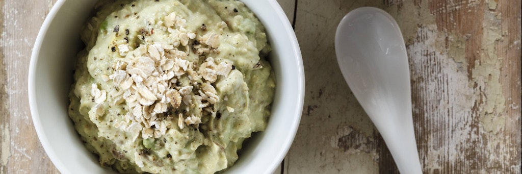 Das Dip-Rezept funktioniert mit Avocado, aber auch mit Tomaten oder Kräutern.