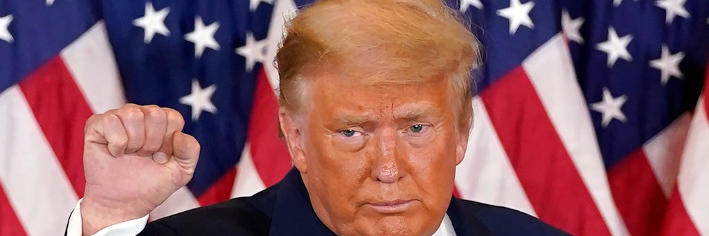 Nach dem Freispruch dankte Trump seinen Anwälten in einer Erklärung, "die Gerechtigkeit aufrechterhalten und die Wahrheit verteidigt" zu haben. Er erklärte sich zum Opfer der "größten Hexenjagd in der Geschichte unseres Landes". 