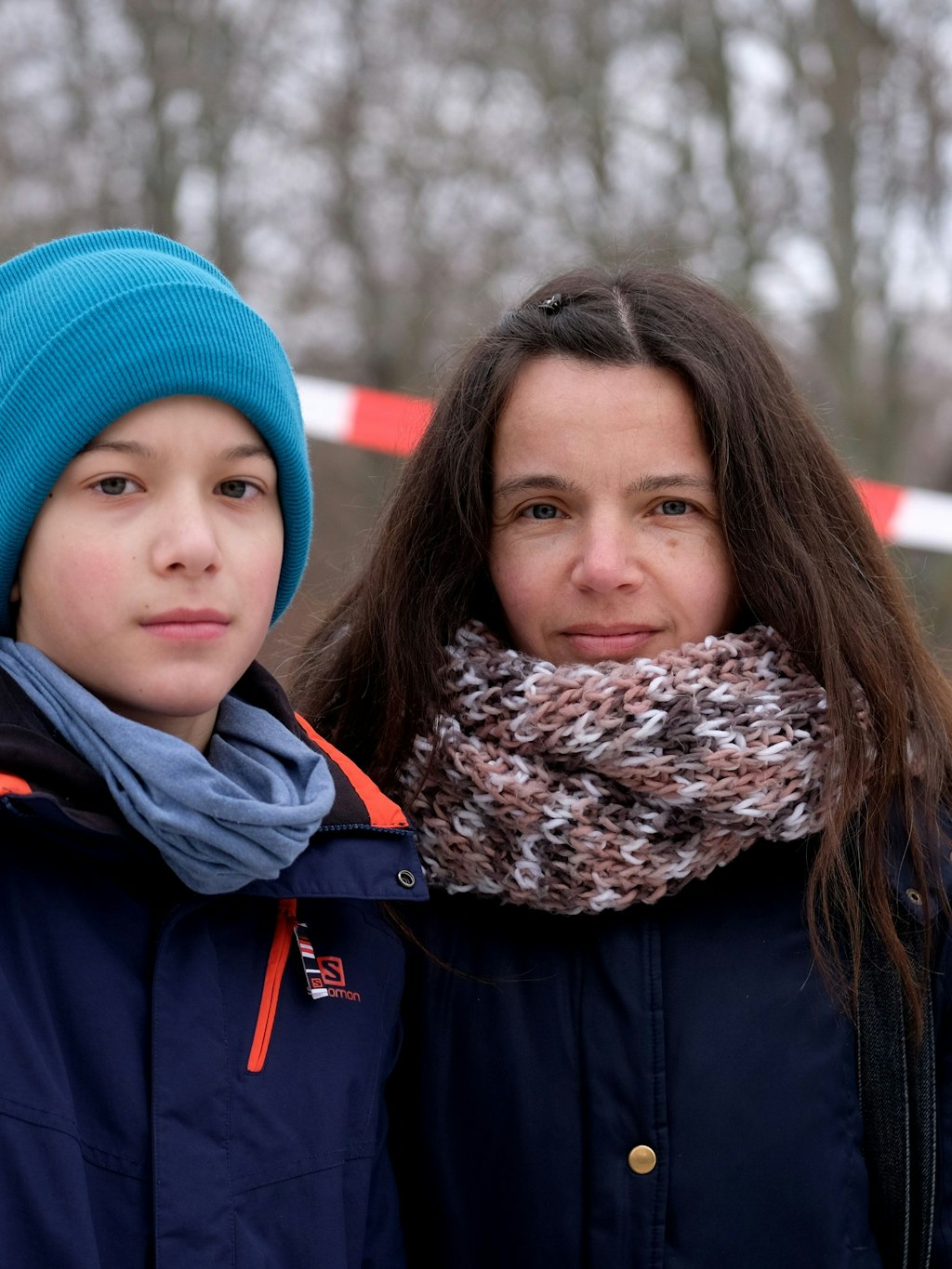  Antje A. (48) mit Sohn Willi (12): „Mir fällt zu viel Grün durch den Ausbau weg.“ <br><br>