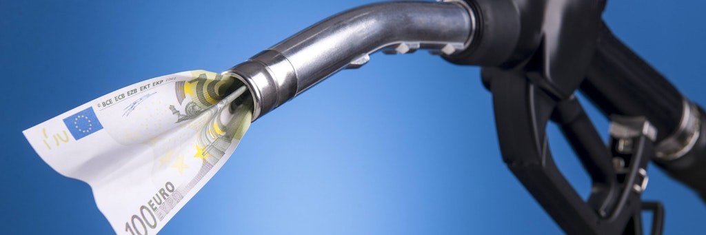 An der Zapfsäule ist Diesel und Super E10 inzwischen so teuer wie zuletzt vor der Corona-Krise 2020.