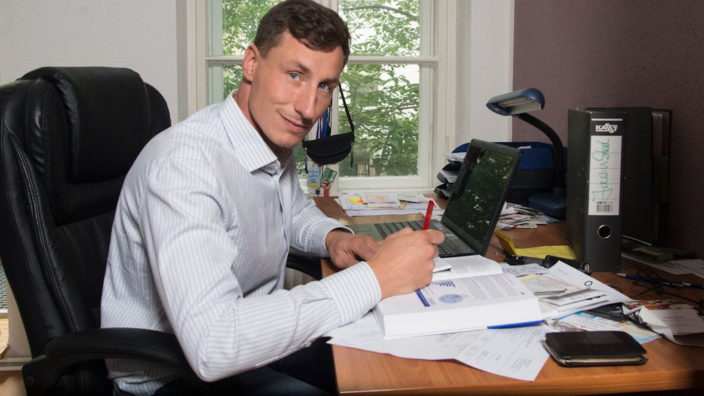 Porno-Star Jason Steel arbeitet seit Jahren in der Branche.