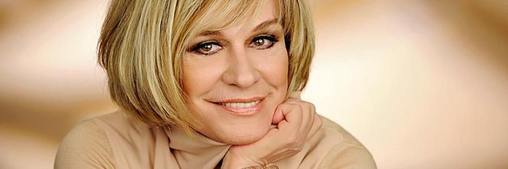 Mary Roos lebt. 