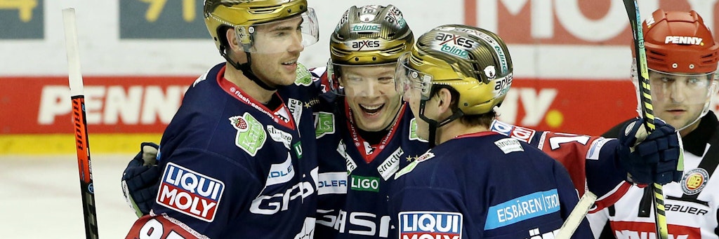 Drei Eisbären, dreimal DEL-Spitzenplatz: (v. l.) Marcel Noebels, Jonas Müller, Leo Pföderl.