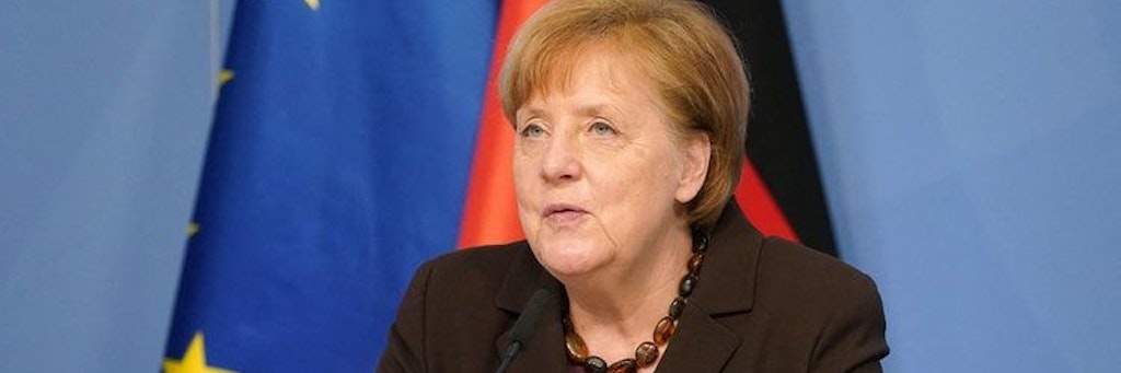 Kanzlerin Angela Merkel lässt sich erst impfen, wenn sie offiziell an der Reihe ist.