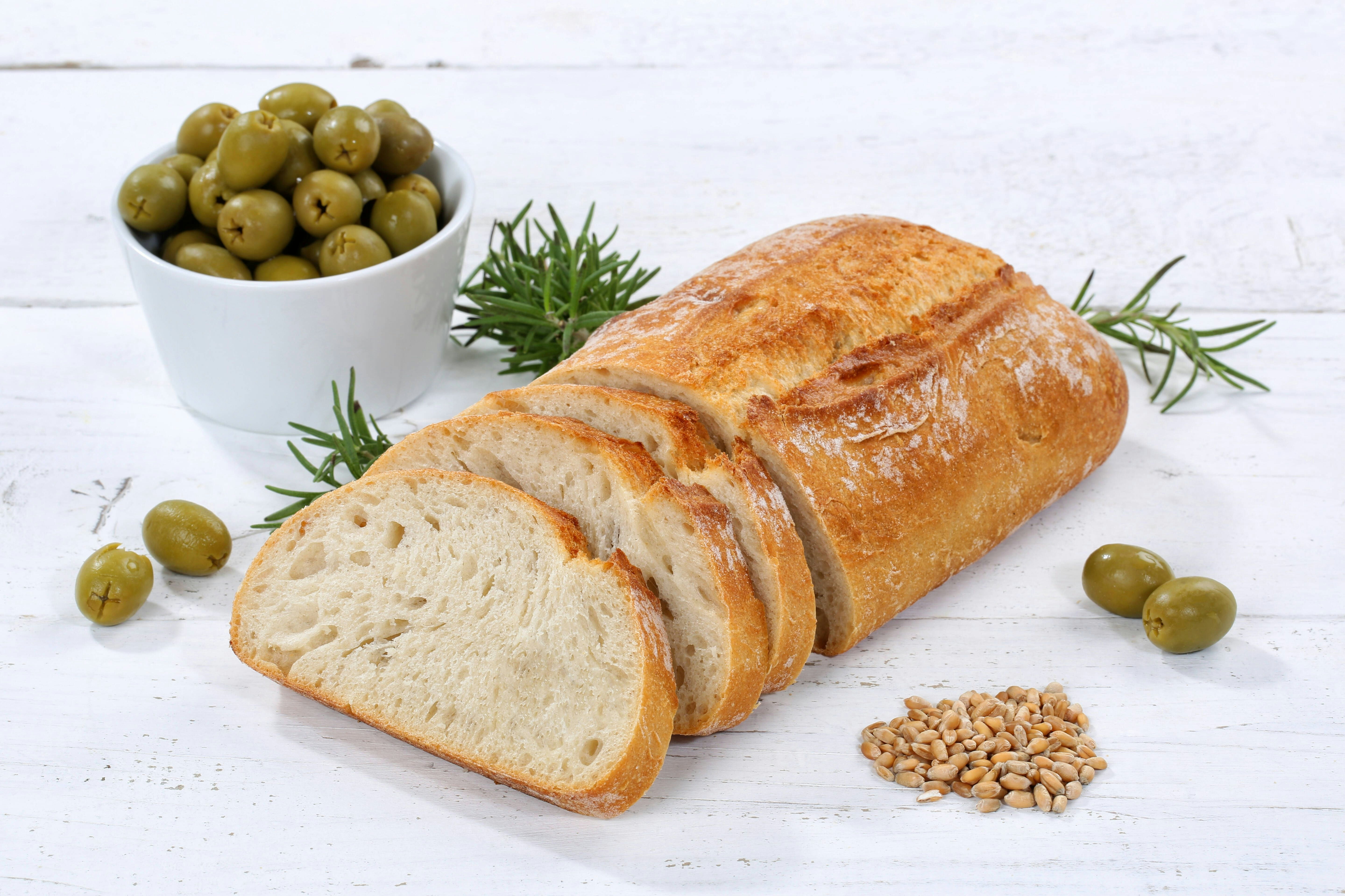 Einfaches Rezept für Ciabatta: Das leckere italienische Weißbrot selbst ...