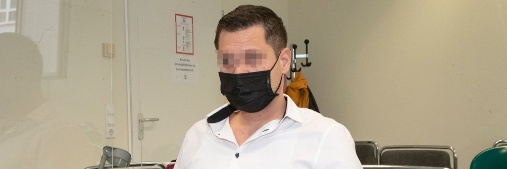 Marc F. vor Gericht.