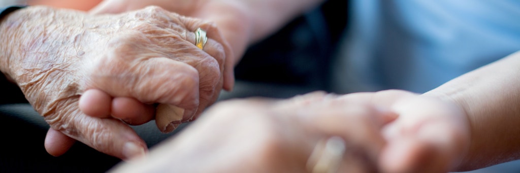 Vor allem pflegebedürftige Menschen brauchen Zuwendung.
