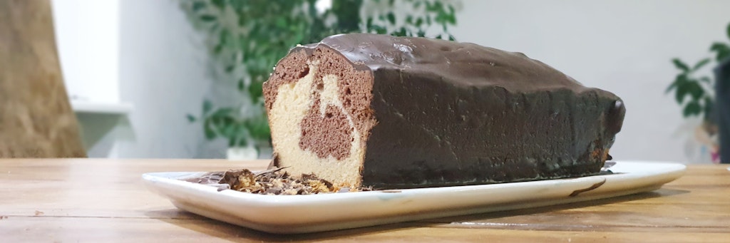 Marmorkuchen geht eigentlich immer – er ist das perfekte schnelle Gebäck für die Kaffeetafel am Wochenende. 
