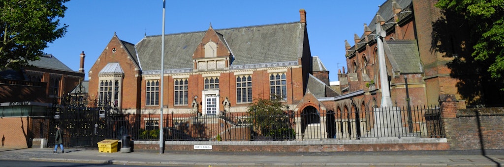In der Londoner Highgate School soll es hundertfach zu sexuellen Übergriffen und Belästigungen gekommen sein. 