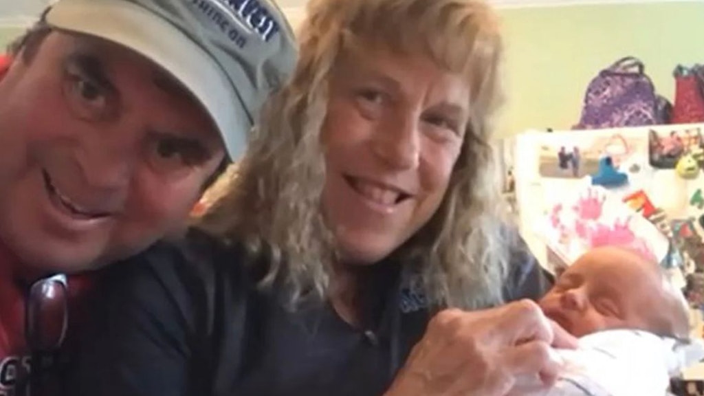 Barbara Higgins und ihr Mann Kenny mit ihrem Söhnchen Jack.