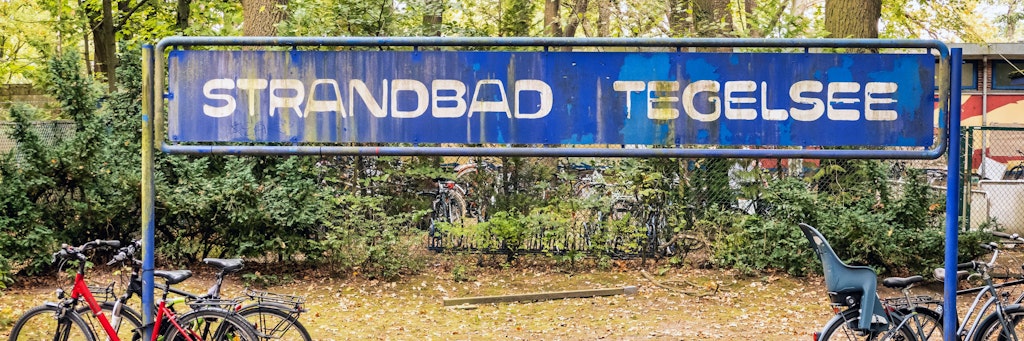 Das Strandbad Tegelsee hat im Mai wieder geöffnet. Es gibt allerdings keinen Busverkehr.