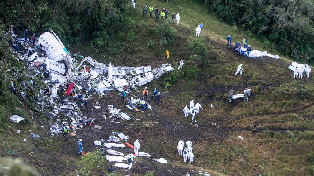Nur sechs Menschen überlebten den Flugzeugabsturz im November 2016.