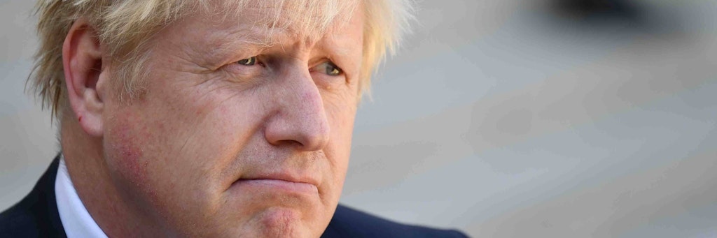 Boris Johnson, Premierminister von Großbritannien, läuft und übt Verzicht. 