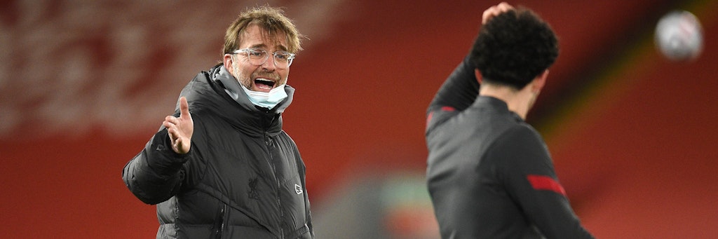 Jürgen Klopp ohne Kappe, die Verzweiflung muss sehr, sehr groß sein ...