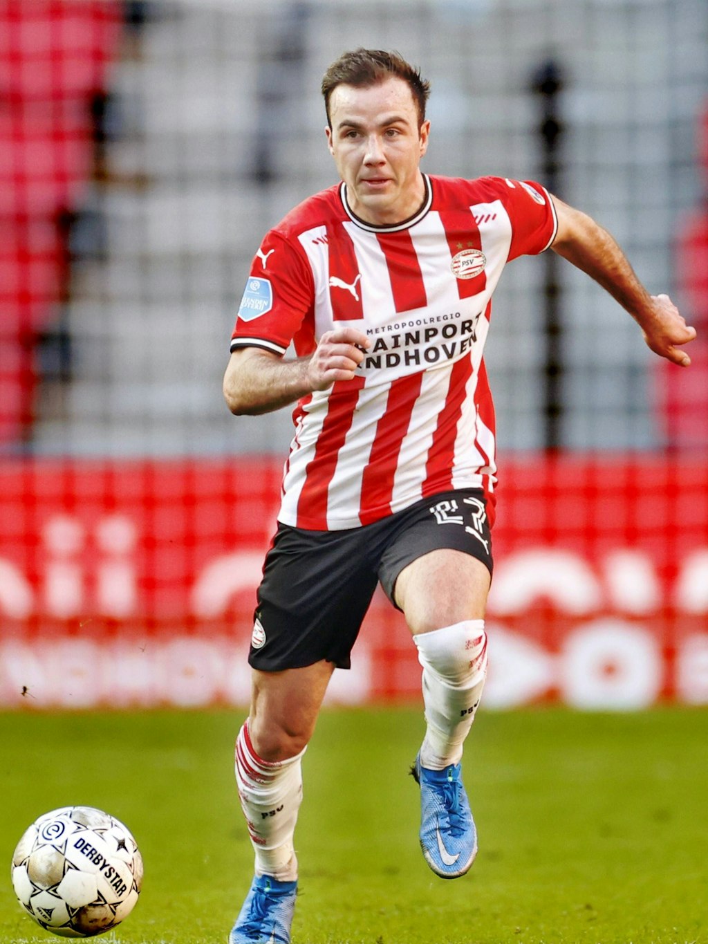 Muss am Sonntag mit der PSV Eindhoven in Sittard ran: Weltmeister Mario Götze. 