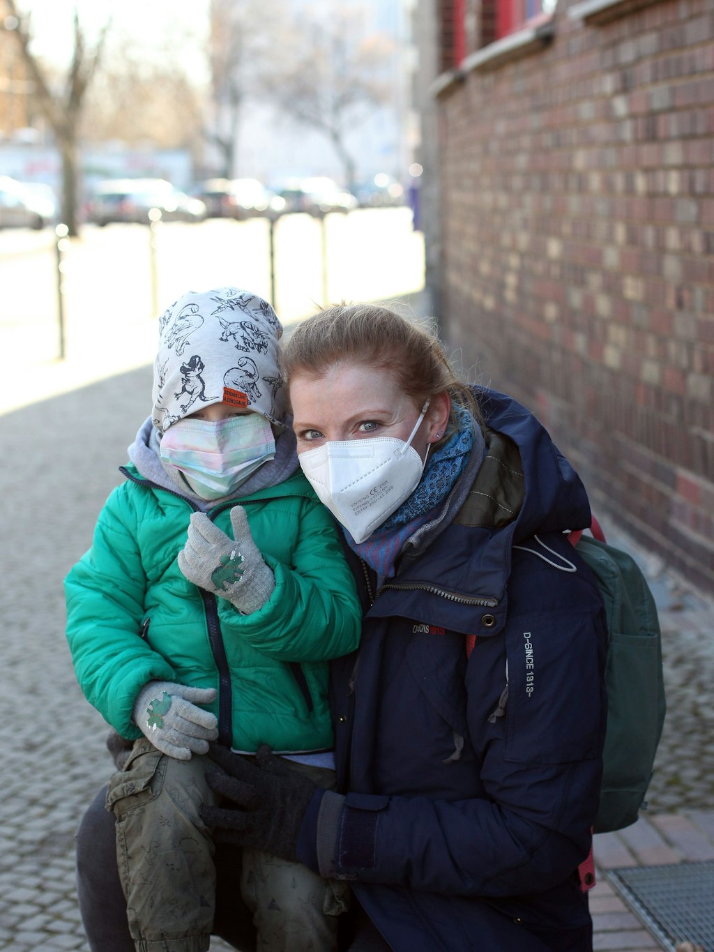 Ronja Schneeweiß will sich testen lassen, weil sie schwanger ist.<br>