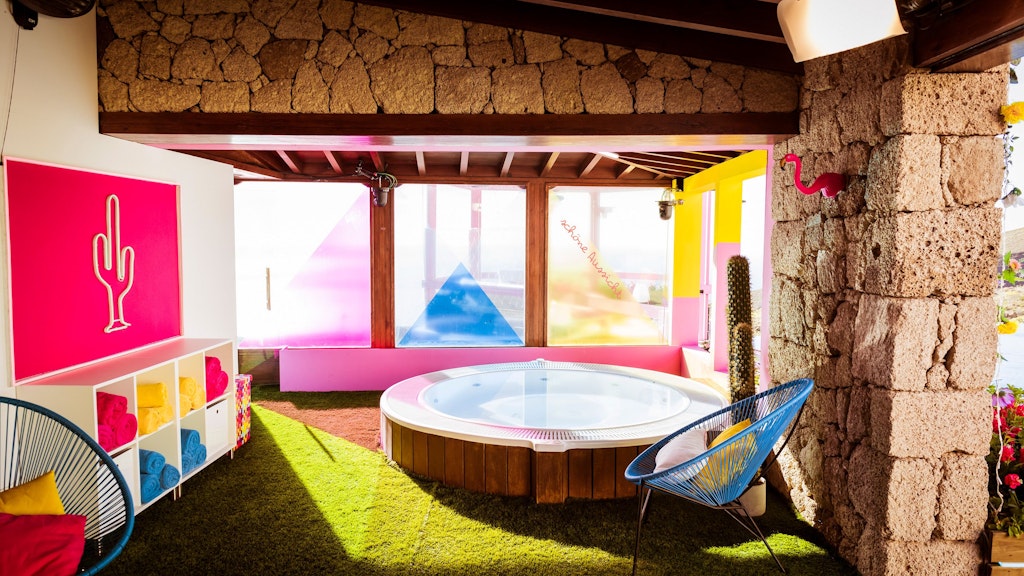 Die neue „Love Island“-Villa hat einen Wellness-Bereich mit Sauna und Whirlpool.