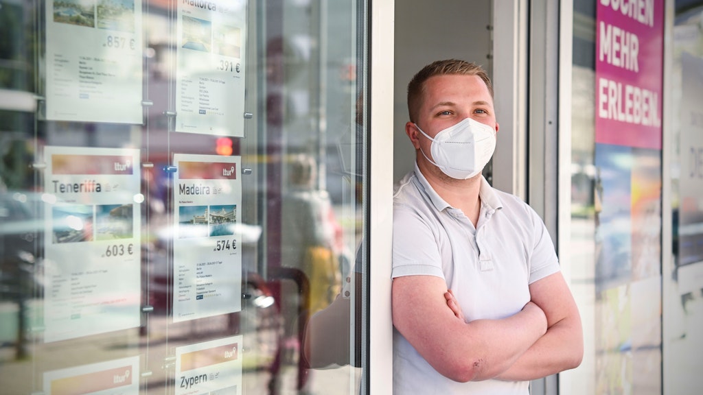 Nicolas Heuss vom L'Tur-Reisebüro in Steglitz.<br><br><br>