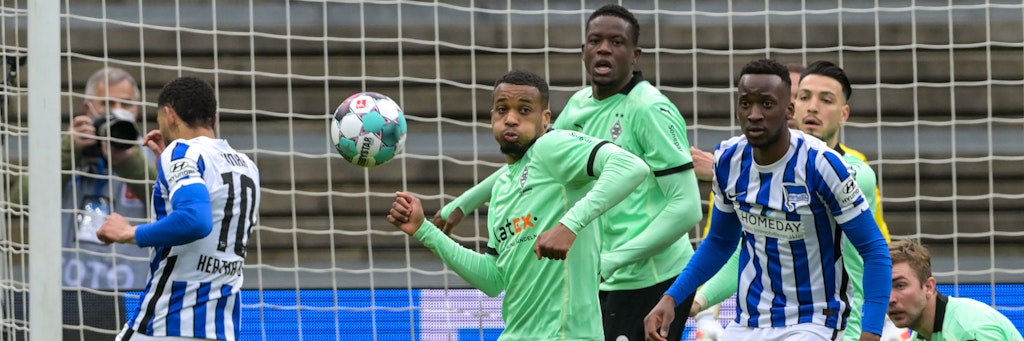 Mächtig Trubel herrschte im Spiel zwischen Hertha BSC und Borussia Mönchengladbach. 
