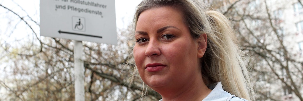 Von diesem Parkplatz an der Koppenstraße wurde Franziska Garling der Wagen abgeschleppt, während sie einen Patienten versorgte.