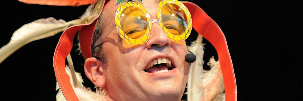 Rainald Grebe hat in der Pandemie keine Federn gelassen, er entwickelt schon wieder neue Programme.