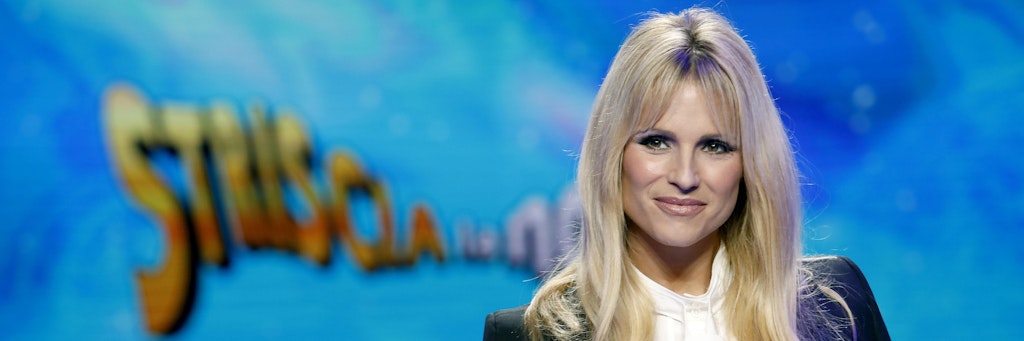 Michelle Hunziker hatte einen denkwürdigen Auftritt bei der italienischen Satire-Sendung „Striscia la notizia“.