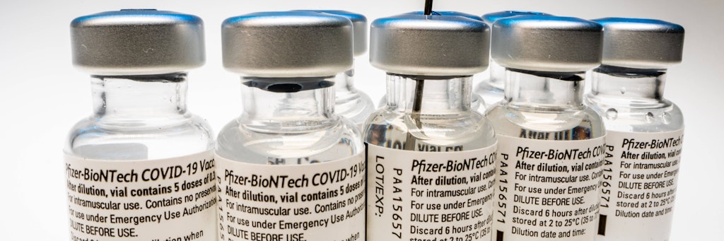 Impfdosen von BioNTech/Pfizer. 