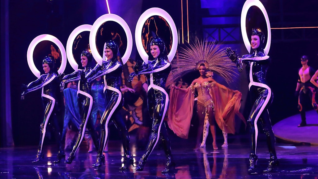 Als die Show im Herbst 2018 Premiere feierte, war die Welt noch in Ordnung.