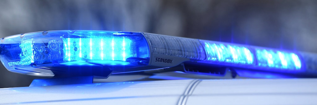 Noch in der Nacht suchte Polizisten nach den beiden Mädchen.