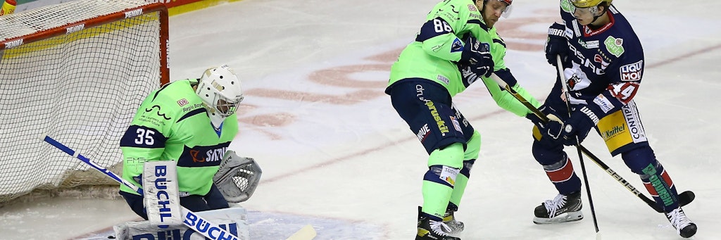 Ab Montag nehmen die Eisbären um Luks Reichel Ingolstadts Tor ins Visier. 