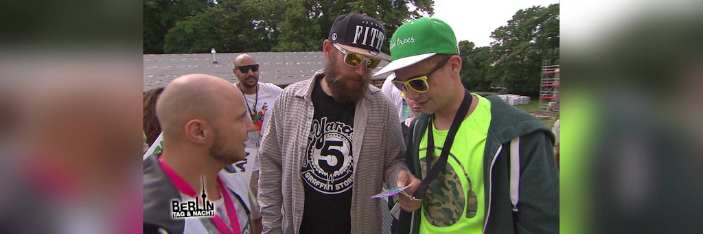 MC Fitti bei „Berlin - Tag und Nacht“ mit Krätze (l. Marcel Maurice Neue) und Schmidti (Alexander Freund)