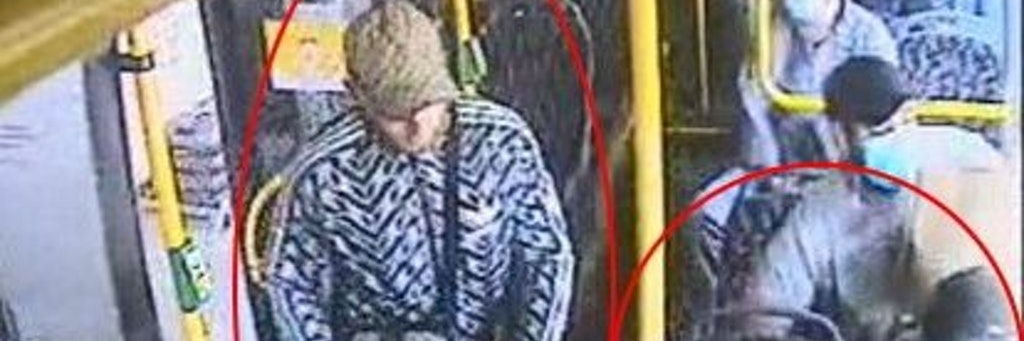 Das Gesicht des Mannes ist nur schwer zu erkennen. Die Polizei fragt dennoch: Wer kennt diesen Mann?