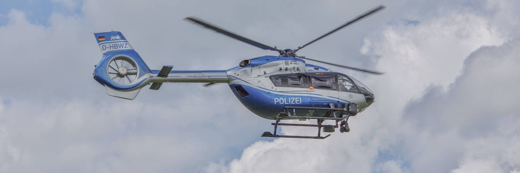 Mit Hilfe eines Hubschrauber fanden die Beamten die Vermissten.