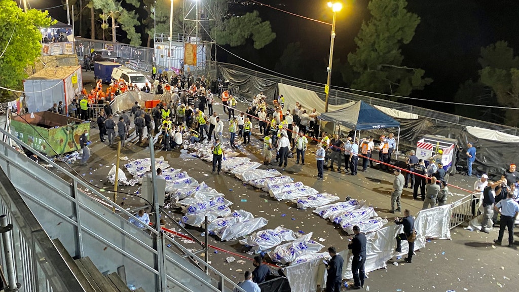 Bei einer Massenpanik auf einem jüdischen Fest im Norden Israels sind mehr als 40 Menschen ums Leben gekommen.
