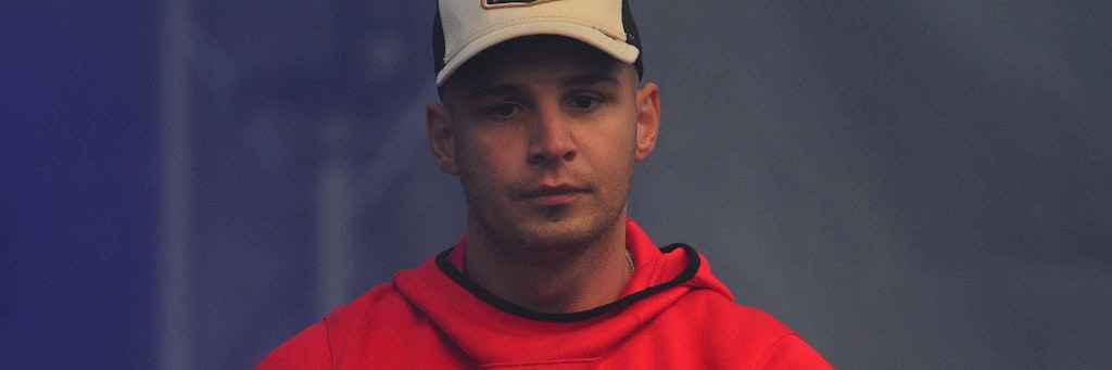 Pietro Lombardi wurde bei RTL im Live-TV mit Betrugsvorwürfen konfrontiert.