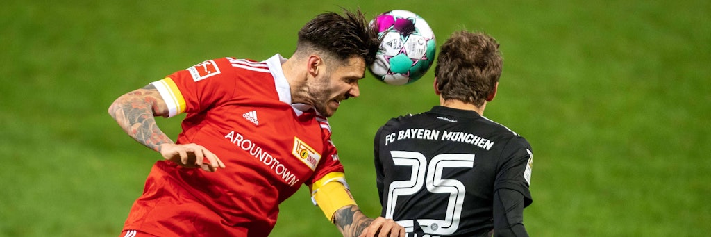 Christopher Trimmel will mit seinen Kollegen dafür Sorge tragen, dass Bayerns Thomas Müller keinen Spaß am Sonnabend hat. 