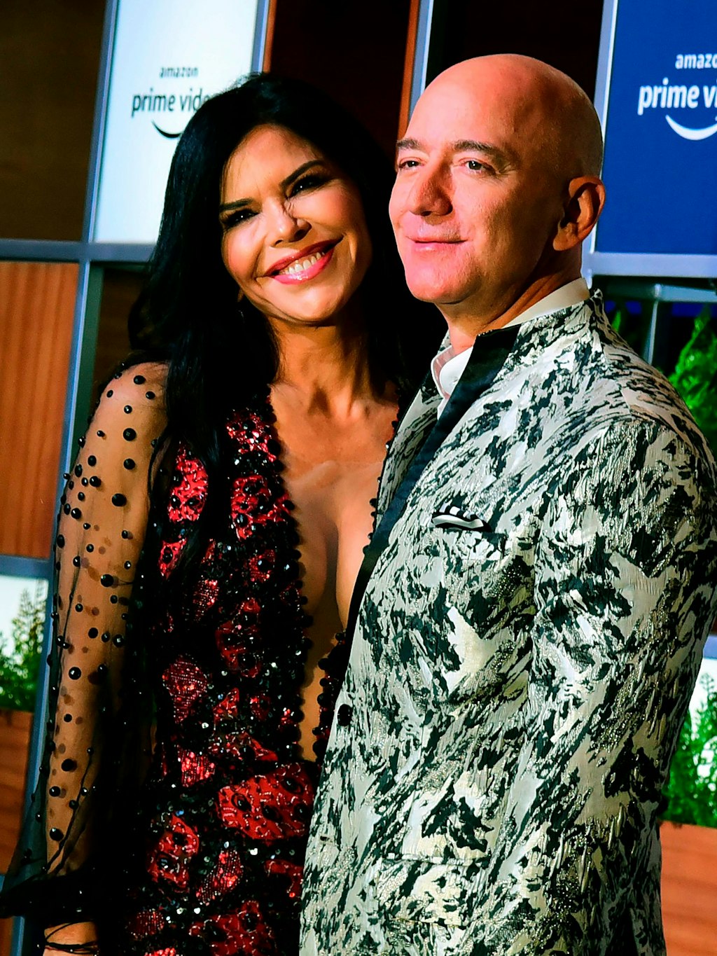 Jeff Bezos und Lauren Sánchez bei einem Event in Mumbai im letzten Jahr. 