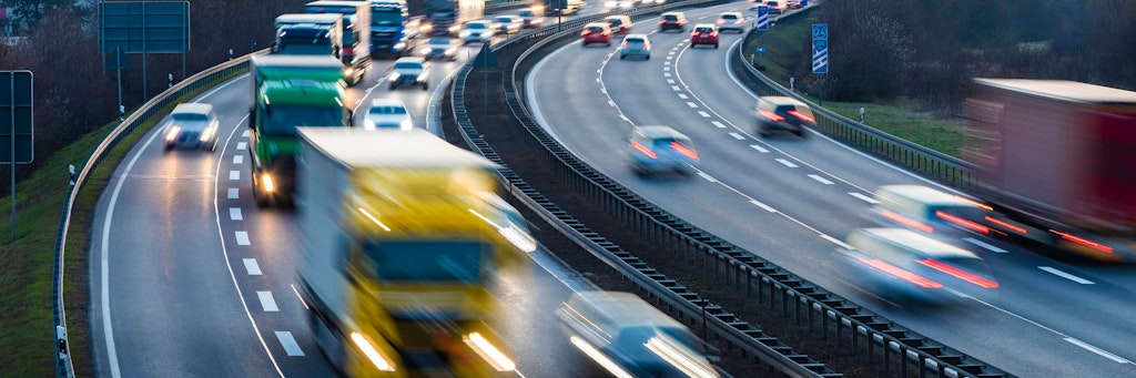 Lkws auf der Autobahn (Symbolfoto)