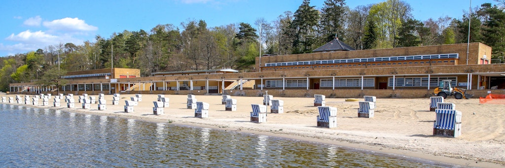 Noch bleibt das Strandbad Wannsee geschlossen, doch die Öffnung steht wohl unmittelbar bevor.