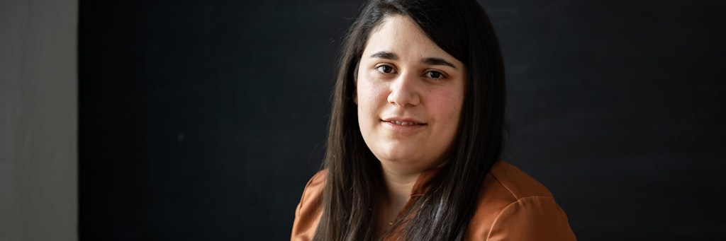 Marwa ist 25 - und eines der Gesichter einer neuen Kampagne für queere Menschen in der muslimischen Community.<br>