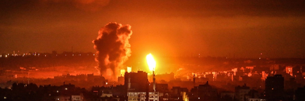 Der Beschuss im Gazastreifen durch Israels Luftwaffe ging auch in der Nacht zu Sonntag weiter.