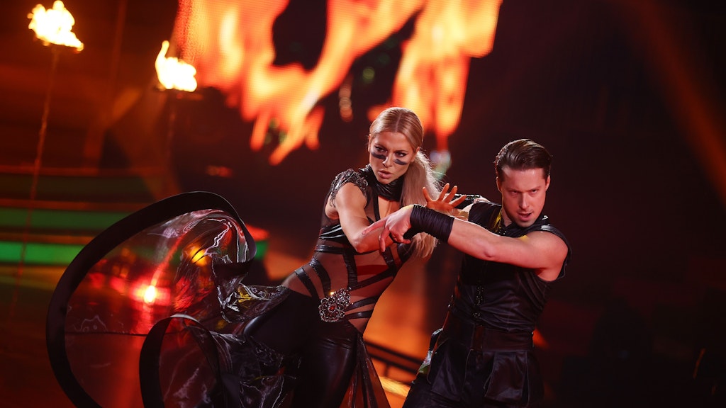 Valentina Pahde und Valentin Lusin holen 29 Punkte mit ihrem Paso Doble.