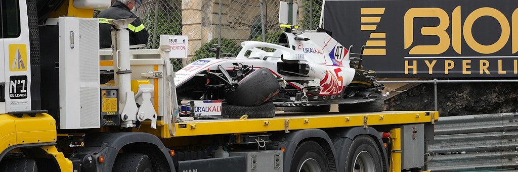 Mick Schumachers Haas ist nach dem Trainingsunfall so kaputt, dass er nicht rechtzeitig für die Qualifikation repariert werden kann.