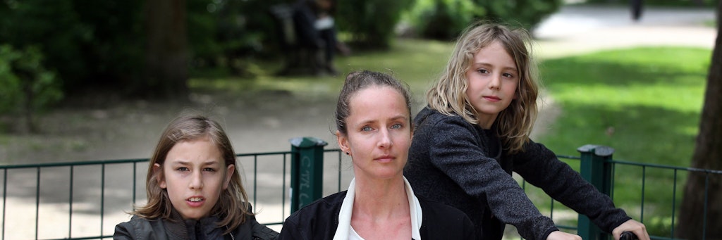 Maria und ihre beiden Söhne. Nikolas (l.) und Arvid haben in der Pandemie oft zurückstecken müssen.