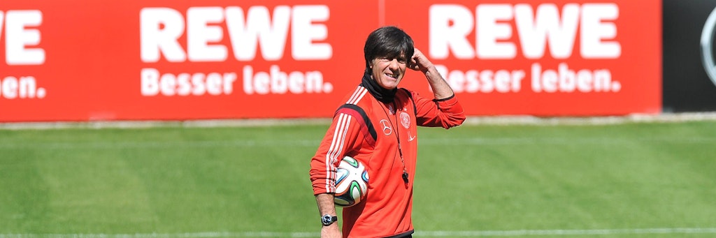 Jogi Löw muss vor der EM noch viel grübeln, damit das Turnier ein krönender Abschluss für ihn wird.