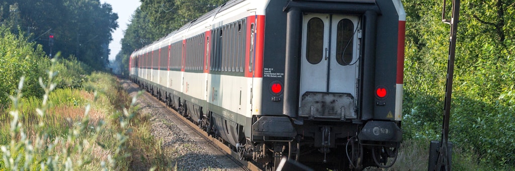 Der Zug musste außerplanmäßig im Havelland halten.